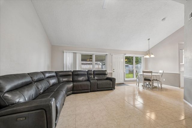 21015 Waymare Lane, Spring, TX 77388