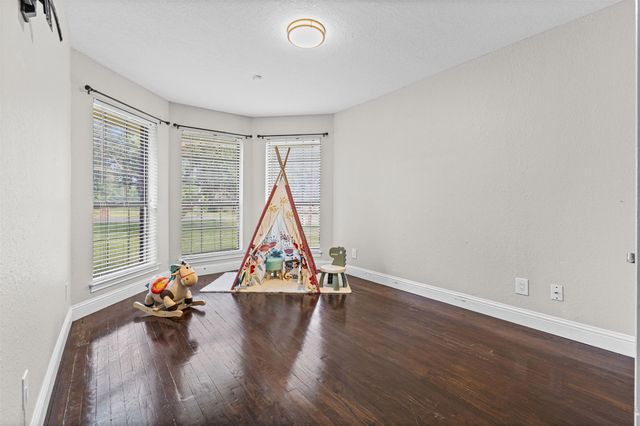309 Josey Lane, Red Oak, TX 75154