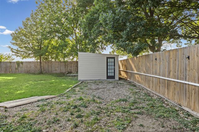 309 Josey Lane, Red Oak, TX 75154