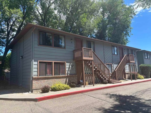 3695-3703 W Morris Hill Road, Boise, ID 83706
