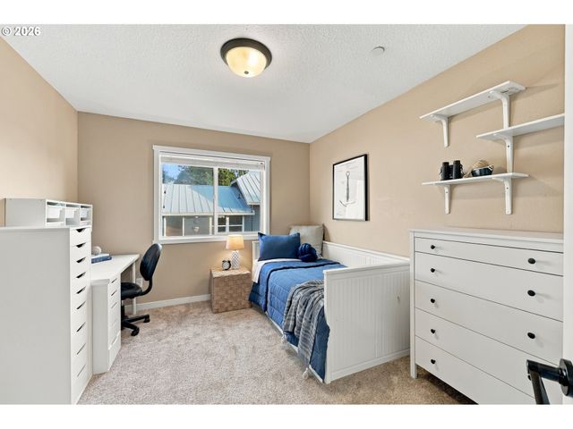 636 Sw SIERRA St, Camas, WA 98607