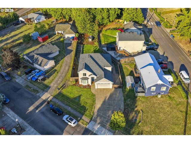 636 Sw SIERRA St, Camas, WA 98607