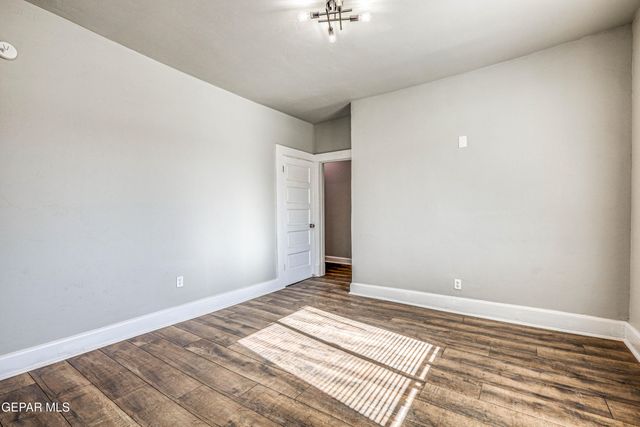 3622 DOUGLAS Avenue 5, El Paso, TX 79903
