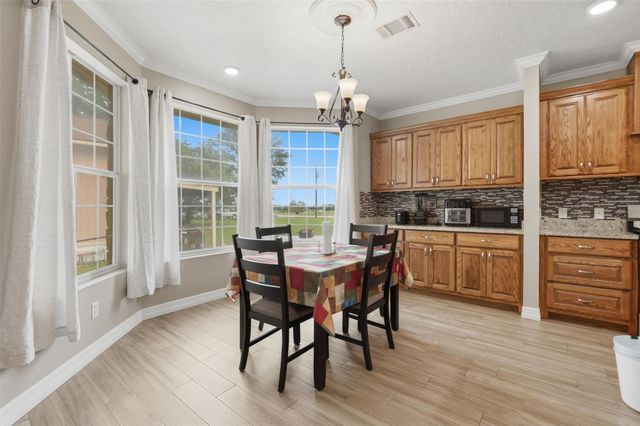3860 Grapevine Drive, Bryan, TX 77807