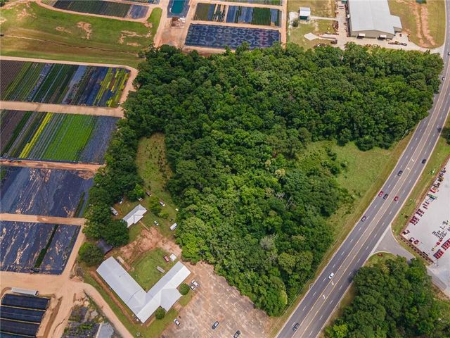 9600 Moffett Road, Semmes, AL 36575