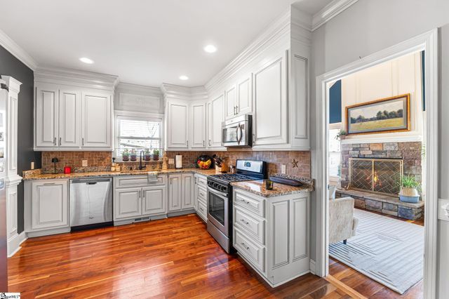 207 Austin Brook Street, Simpsonville, SC 29680