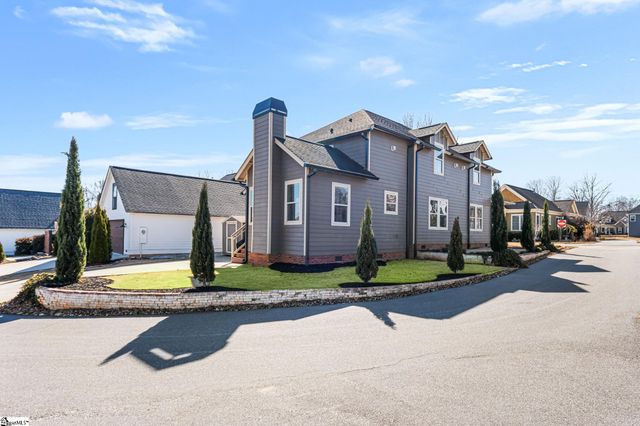 207 Austin Brook Street, Simpsonville, SC 29680