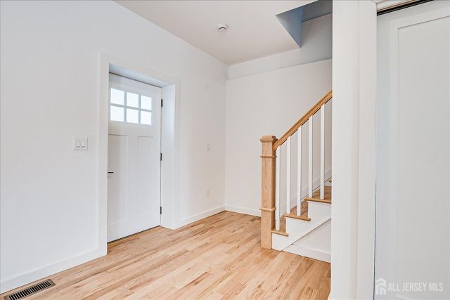 247 Hoover Avenue, Edison, NJ 08837
