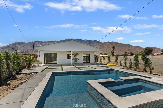 578 W AVENIDA CERCA, Palm Springs, CA 92262