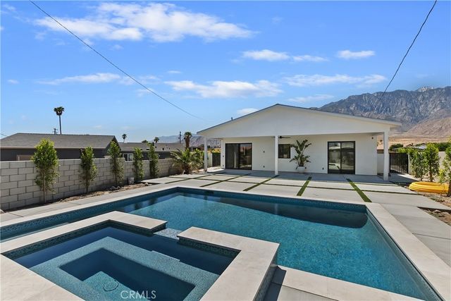 578 W AVENIDA CERCA, Palm Springs, CA 92262