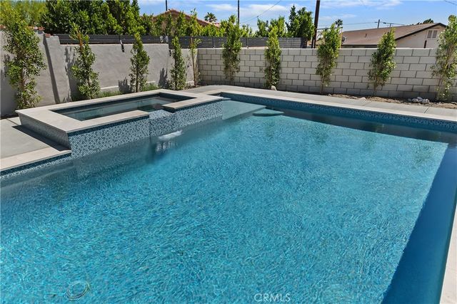 578 W AVENIDA CERCA, Palm Springs, CA 92262