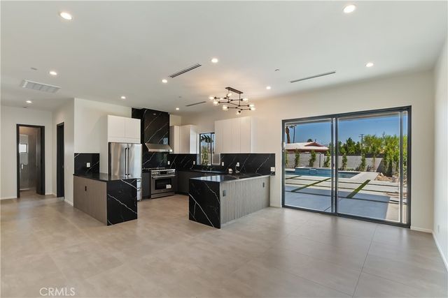 578 W AVENIDA CERCA, Palm Springs, CA 92262