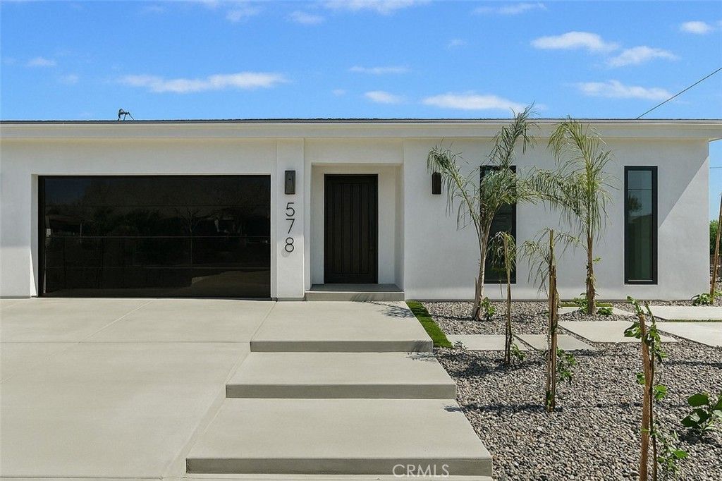 578 W AVENIDA CERCA, Palm Springs, CA 92262