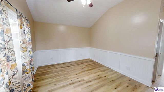 2525 Lake Road, Radcliff, KY 40160