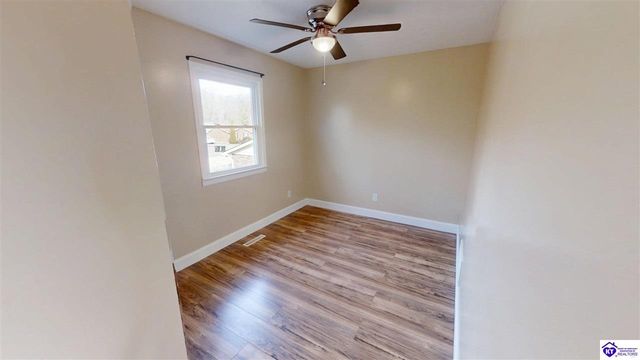 2525 Lake Road, Radcliff, KY 40160