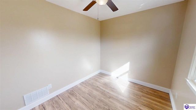 2525 Lake Road, Radcliff, KY 40160