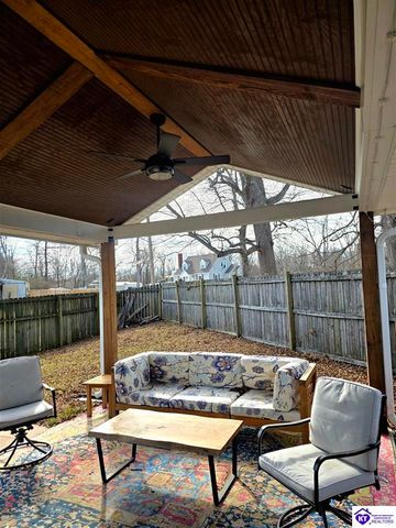 2525 Lake Road, Radcliff, KY 40160