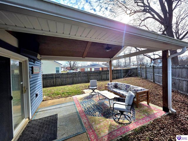 2525 Lake Road, Radcliff, KY 40160