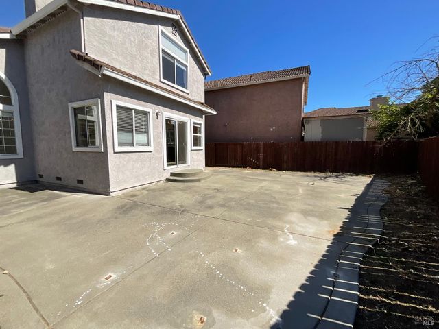 505 Edwards Ct, Suisun City, CA 94585