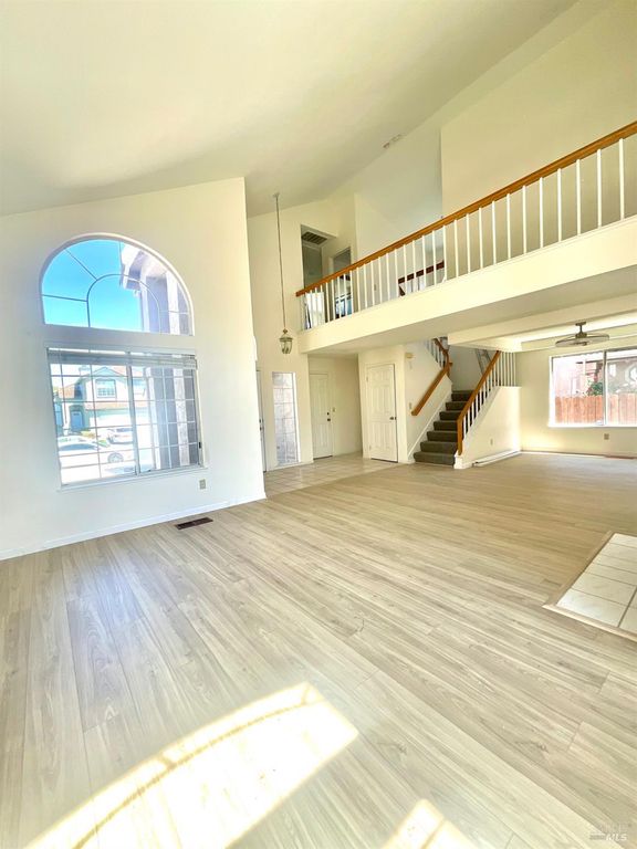 505 Edwards Ct, Suisun City, CA 94585
