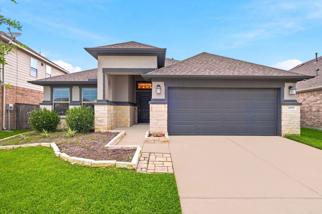 19218 Jenny Creek Court, Tomball, TX 77377