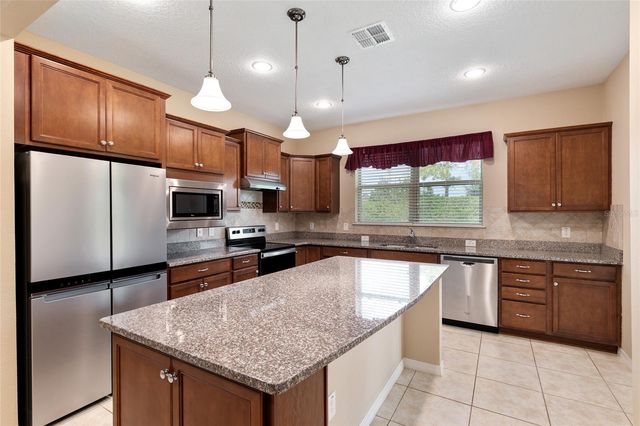 9663 SW 76TH LANE ROAD, Ocala, FL 34481