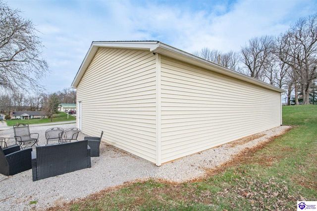 112 Abby Court, Vine Grove, KY 40108