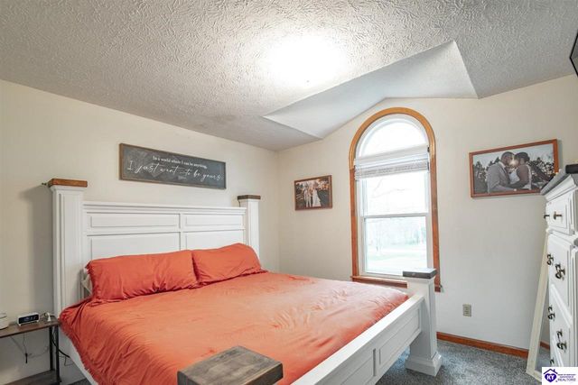 112 Abby Court, Vine Grove, KY 40108