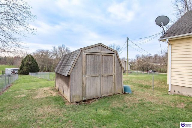 112 Abby Court, Vine Grove, KY 40108