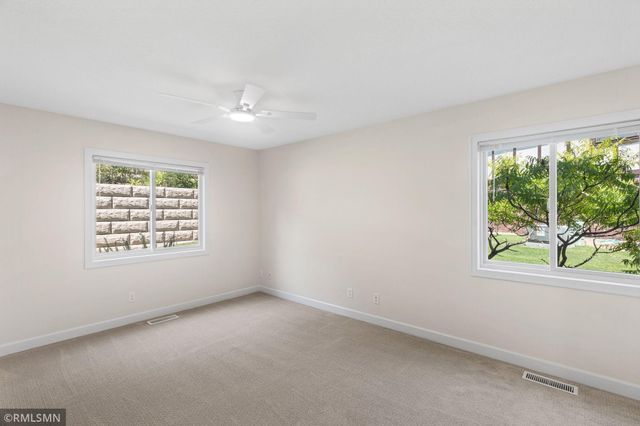 5237 Balmoral Lane, Bloomington, MN 55437
