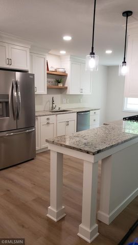 5237 Balmoral Lane, Bloomington, MN 55437