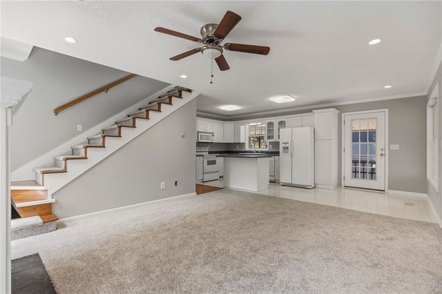 104 Lakehill Drive, Fair Play, SC 29643