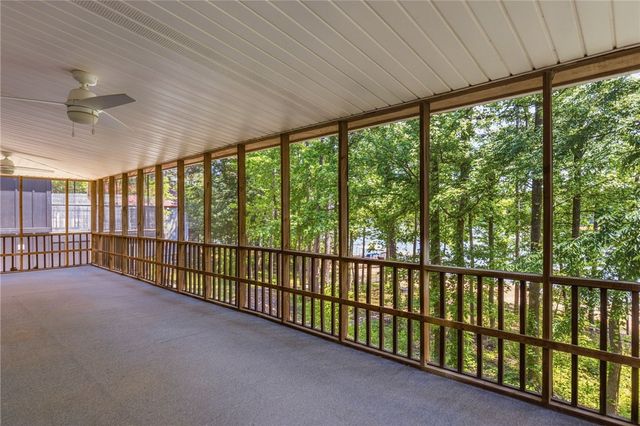 104 Lakehill Drive, Fair Play, SC 29643
