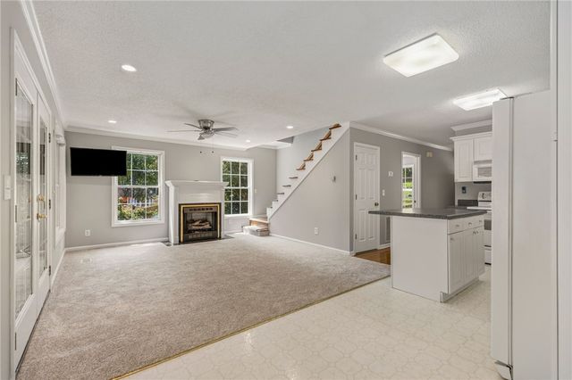 104 Lakehill Drive, Fair Play, SC 29643