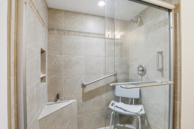 250 NW 67th Street 119, Boca Raton, FL 33487