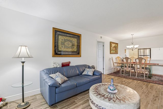 250 NW 67th Street 119, Boca Raton, FL 33487