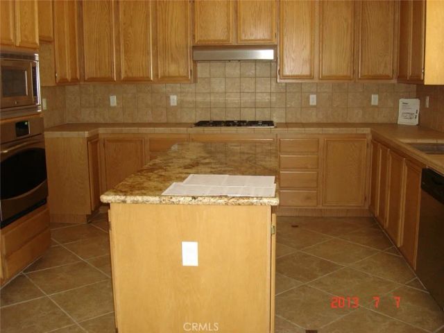 35996 Red Bluff Place, Murrieta, CA 92562