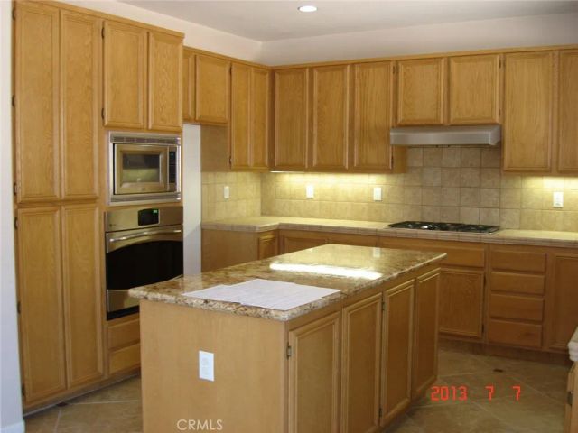 35996 Red Bluff Place, Murrieta, CA 92562