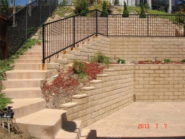 35996 Red Bluff Place, Murrieta, CA 92562