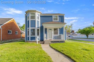 24171 Notre Dame Street, Dearborn, MI 48124