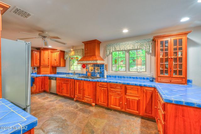 44 E Ramsey Canyon Road, Hereford, AZ 85615