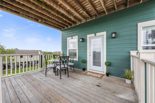 1026 20th Street, Dickinson, TX 77539