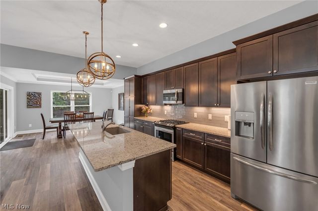 36505 Capri Lane, North Ridgeville, OH 44039