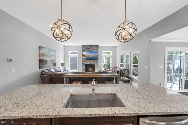36505 Capri Lane, North Ridgeville, OH 44039