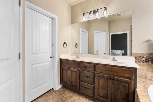 463 Tranquility MTN, Buda, TX 78610