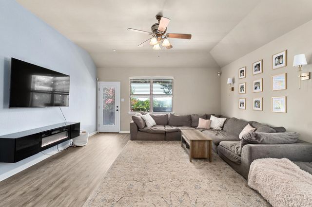 463 Tranquility MTN, Buda, TX 78610