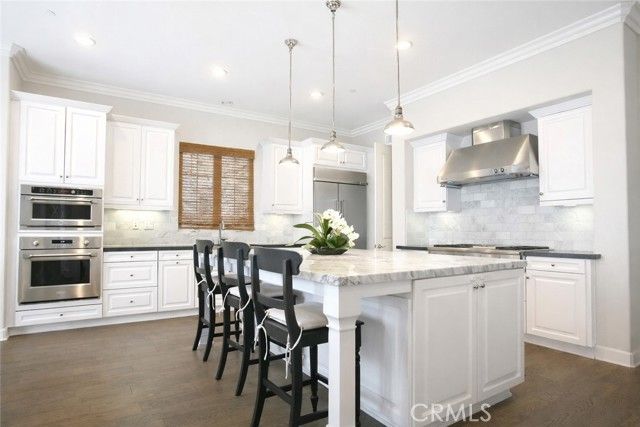 120 Long Fence, Irvine, CA 92602