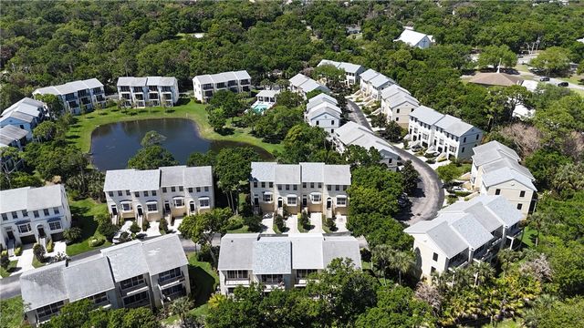 1630 42nd Square 104, Vero Beach, FL 32960