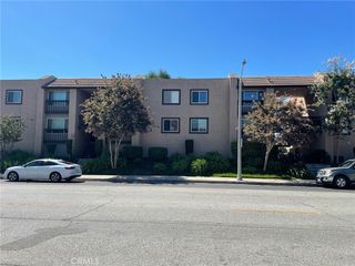 830 N Dalton Avenue 210, Azusa, CA 91702