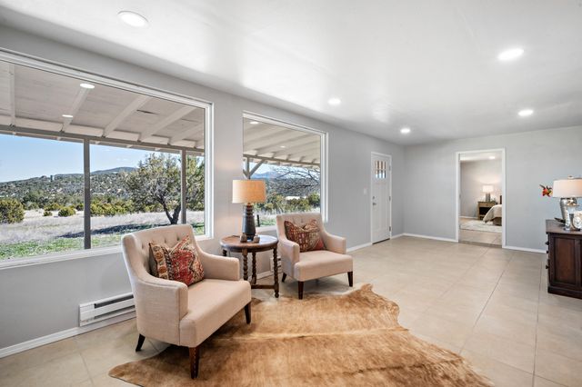 19 BOBCAT HILL Road, Sandia Park, NM 87047